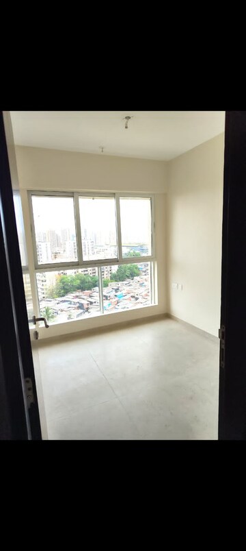 1 BHK Apartment For Rent in Chandak Nishchay Wing B, Borivali East