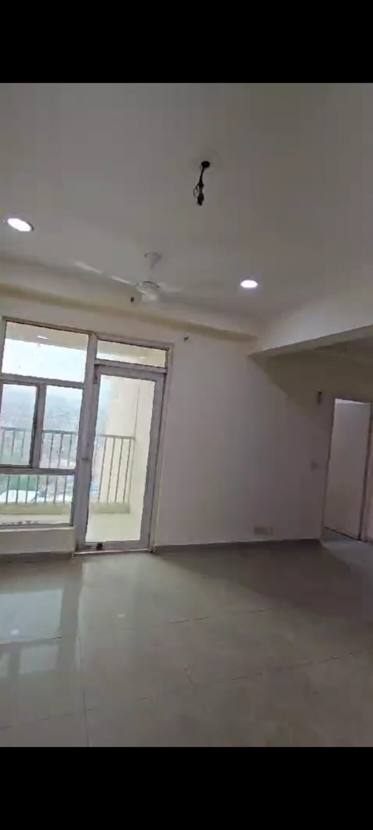 Room, gaur-city-2-16th-avenue 2 Bedroom 1090 Sq.Ft. Apartment In Sector 16c Greater Noida Greater Noida 8669168