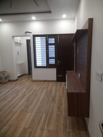 Room in 5 BHK Independent House at Aerocity – for Rent