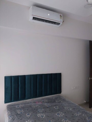 Furnished Amenities in 2 BHK Apartment at Kalpataru Paramount, Kapur Bawdi – for Rent