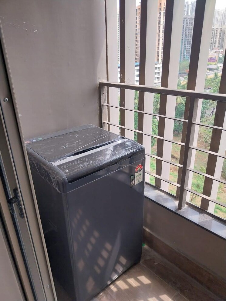 Kitchen, kalpataru-paramount 2 Bedroom 672 Sq.Ft. Apartment In Kapur Bawdi Thane 8669158