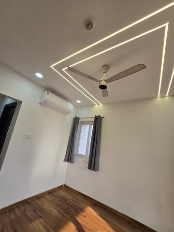 Furnished Amenities in 3 BHK Apartment at Kokapet – for Rent