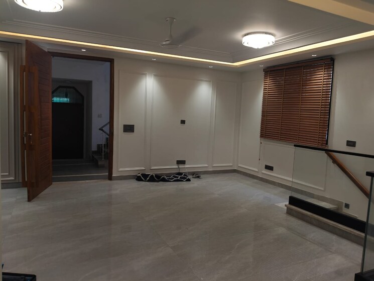 Room, greater kailash ii 3 Bedroom 2000 Sq.Ft. Apartment In Greater Kailash ii Delhi 8669208