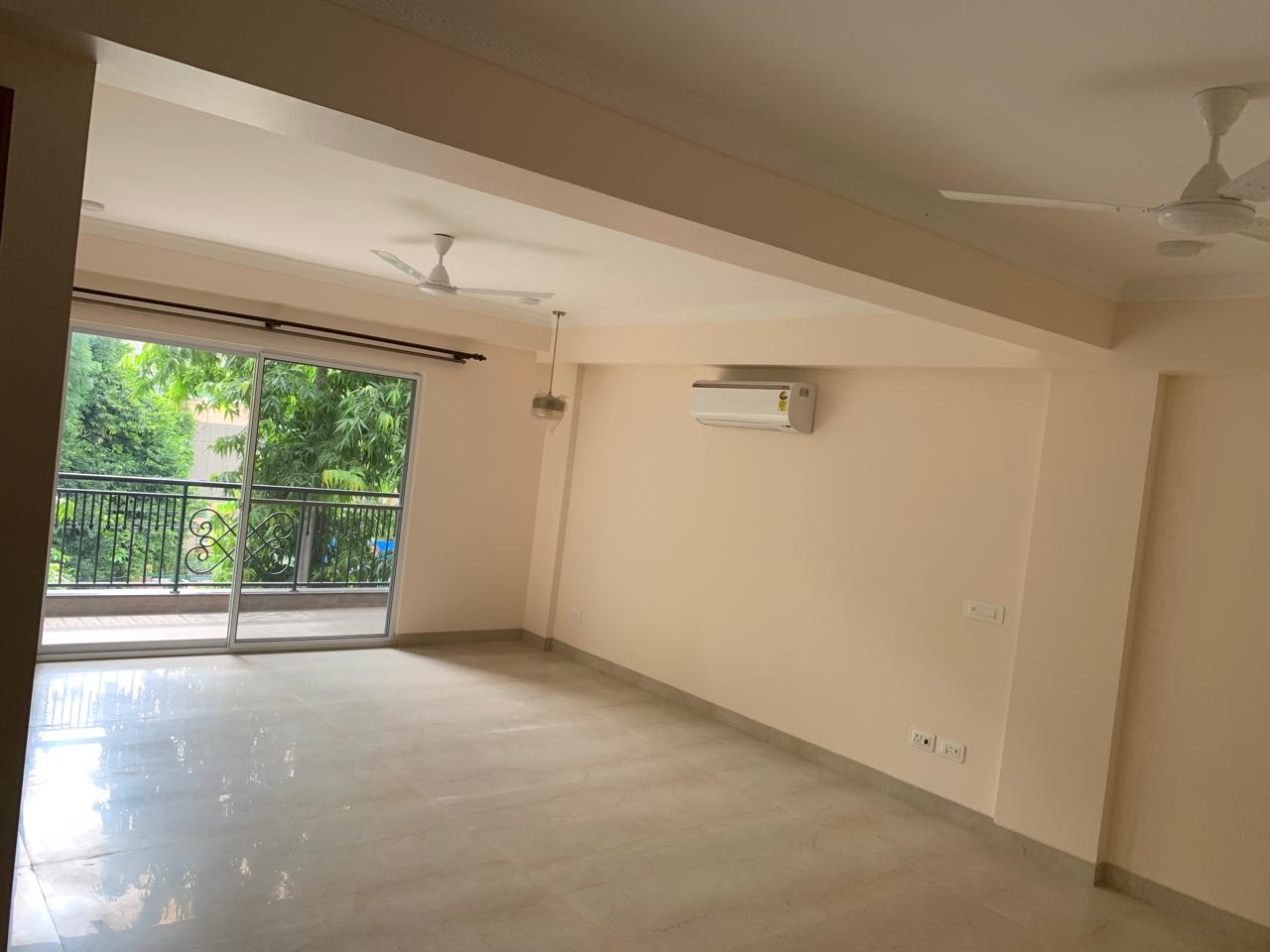 4 BHK + Servant Room Builder Floor For Rent in Greater Kailash 