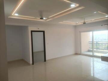 Room in 3 BHK Apartment at Kollur – for Rent