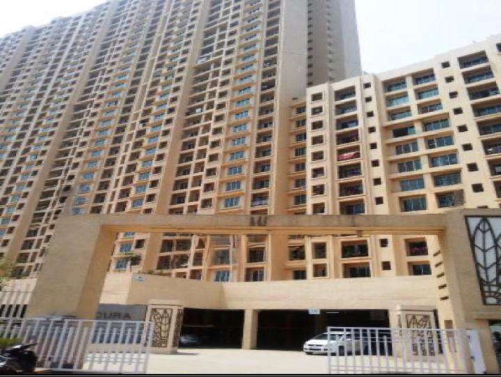 2 BHK + Pooja Room Apartment For Sale in Rustomjee Azziano Wing D