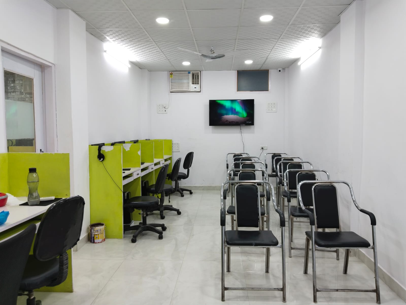 Office Space For Rent in Indra Property