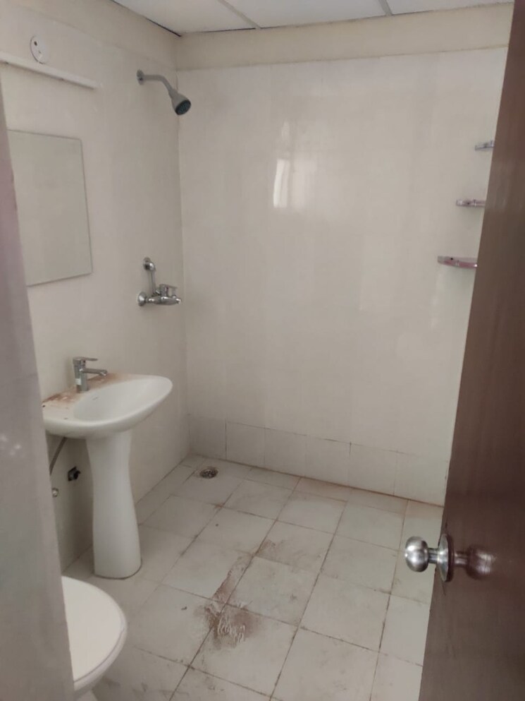 Bathroom, supertech-ecovillage-i 2 Bedroom 890 Sq.Ft. Apartment In Sector 1 Greater Noida Greater Noida 8669263