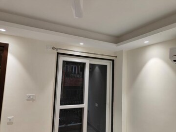Building Lobby in 3 BHK Builder Floor at Sarvapriya Vihar – for Rent