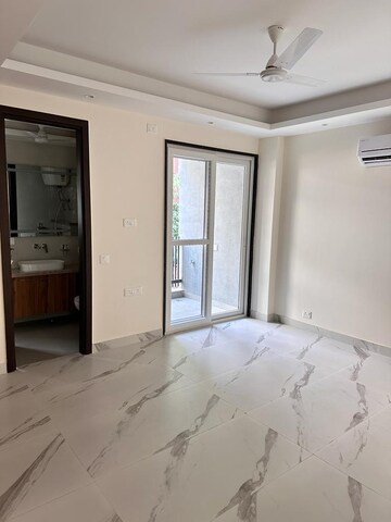 Building Lobby in 3 BHK Builder Floor at Sarvapriya Vihar – for Rent