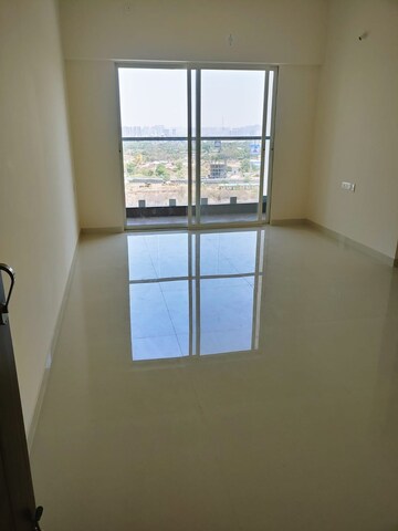 Room in 2 BHK Apartment at Kumar Megapolis Saffron, Hinjewadi – for Rent