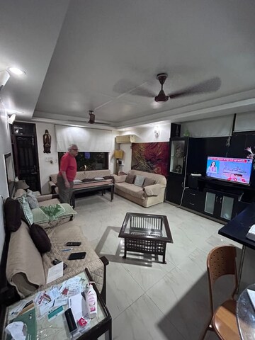 Living Room in 2 BHK Builder Floor at Pamposh Enclave – for Rent