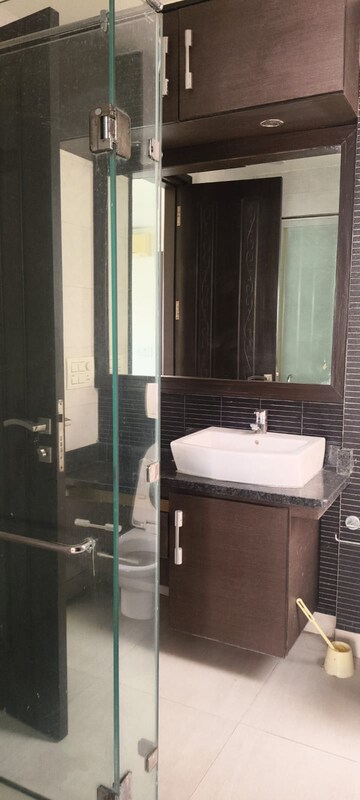 Bathroom in 3 BHK Builder Floor at Defence Colony – for Rent