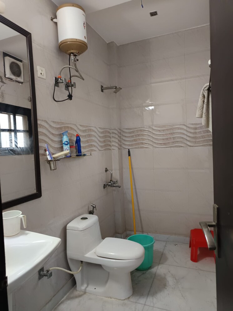 Bathroom, boutique-residential-apartments-g-88 1 Bedroom 800 Sq.Ft. Builder Floor In Saket Delhi 8669367