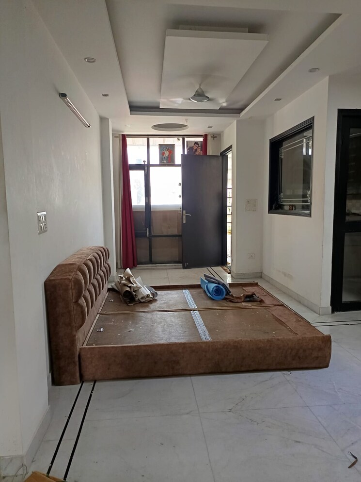 Living Room, boutique-residential-apartments-g-88 1 Bedroom 800 Sq.Ft. Builder Floor In Saket Delhi 8669367