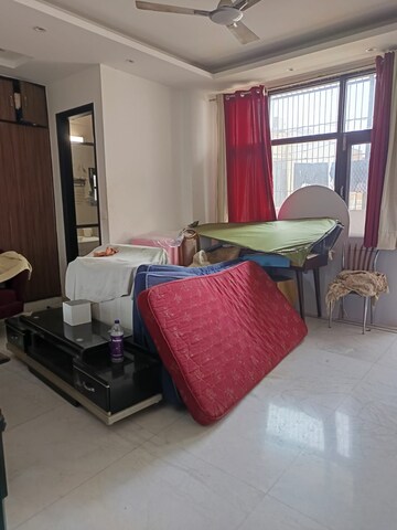 Bedroom in 1 BHK Builder Floor at Boutique Residential Apartments G-88, Saket – for Rent