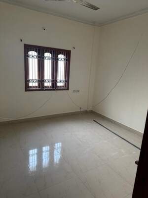 Room in 2 BHK Apartment at Avanti Vihar – for Sale
