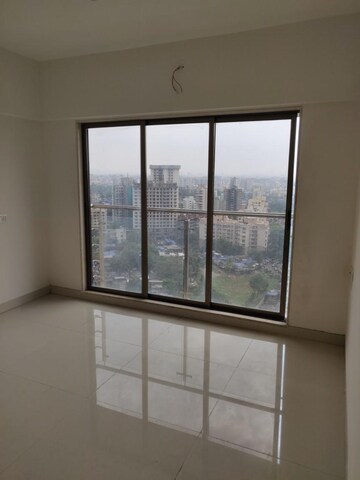 Room in 2 BHK Apartment at Pearl Palace jogeshwari, Jogeshwari West – for Rent
