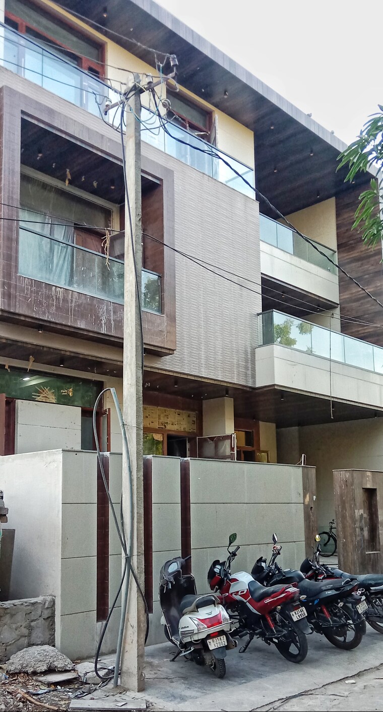 Exterior View, vaishali nagar 5 Bedroom 350 Sq.Yd. Independent House In Vaishali Nagar Jaipur 8669405