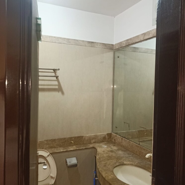 Bathroom, raheja-sherwood 2 Bedroom 1040 Sq.Ft. Apartment In Sonawala Industry Estate Mumbai 8669407