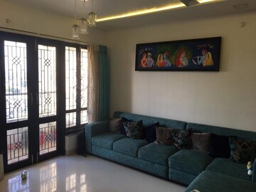 Living Room in 3 BHK Apartment at Narendra Nagar – for Rent