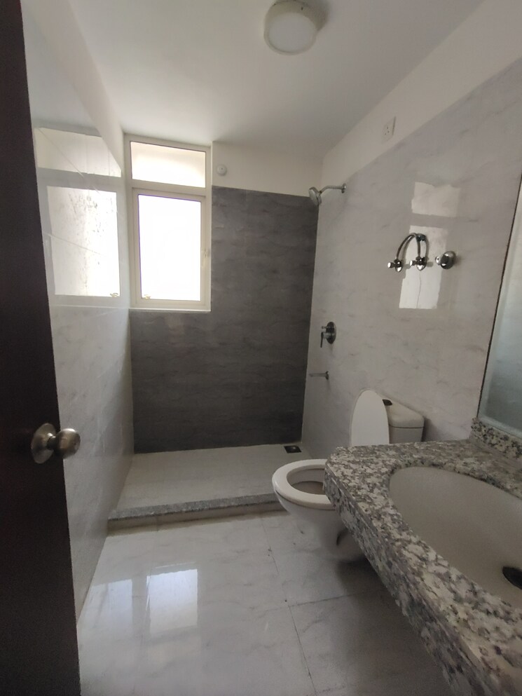 Bathroom, m3m-woodshire 3 Bedroom 1943 Sq.Ft. Apartment In Sector 107 Gurgaon 8669435