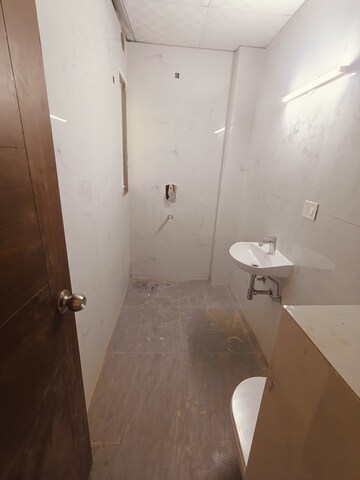 Bathroom in 3 BHK Builder Floor at Sector 43 – for Rent