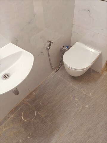 Bathroom in 3 BHK Builder Floor at Sector 43 – for Rent