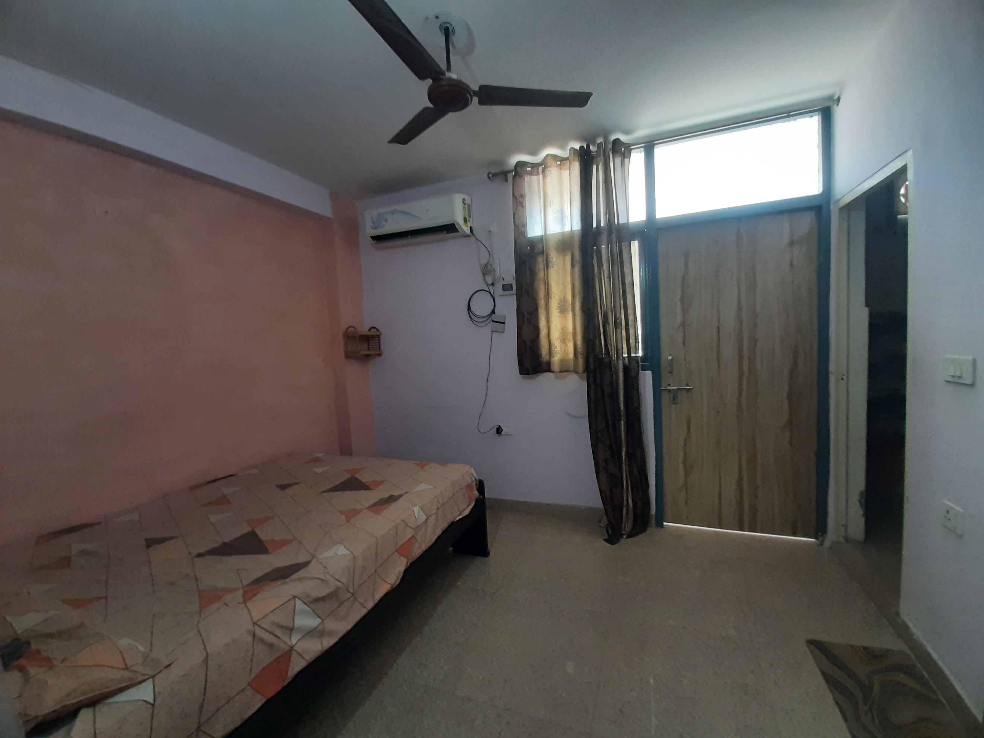 2 BHK Builder Floor For Rent in Rajpur Road