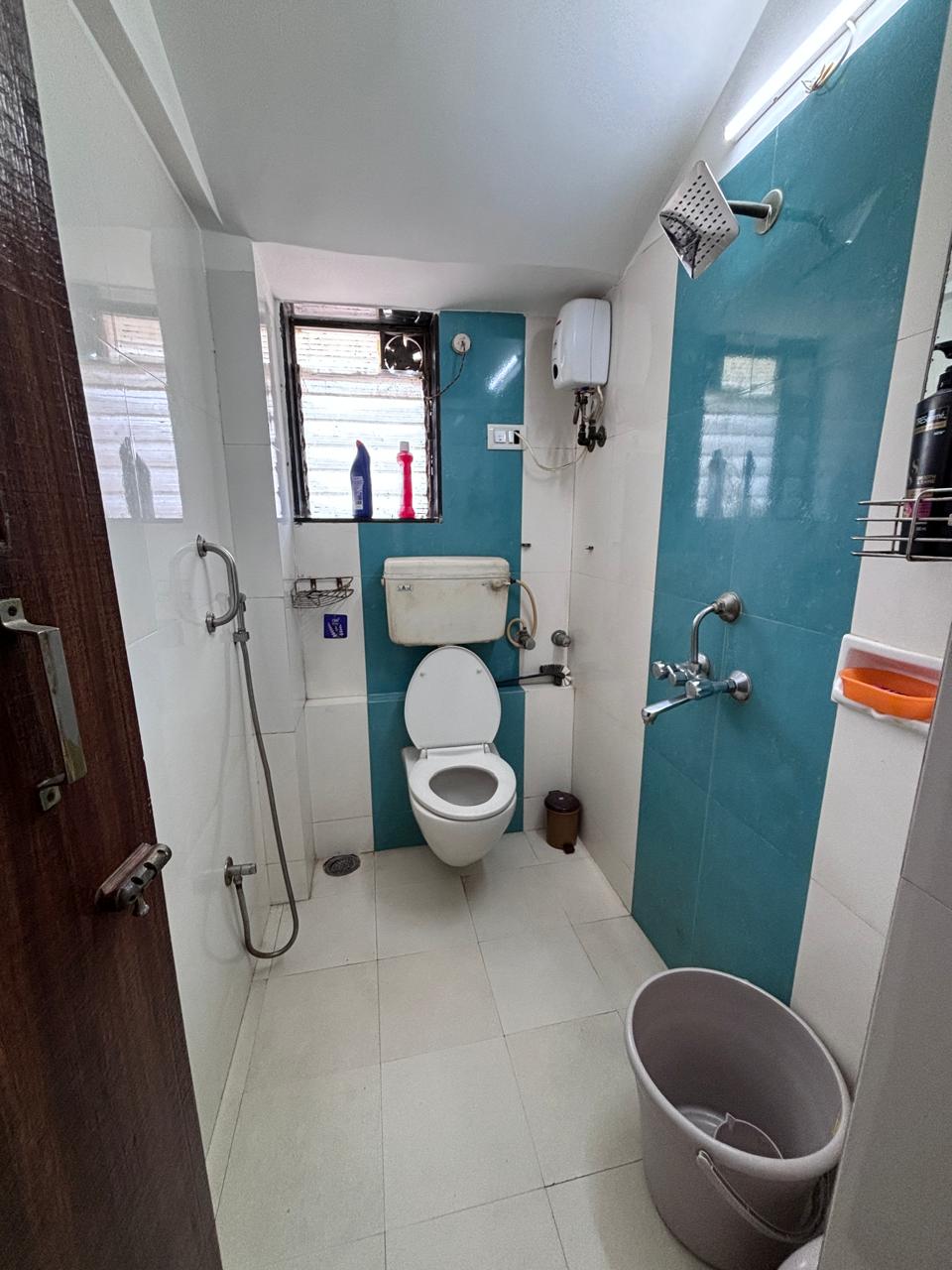 2 BHK Apartment For Rent in Raunak Manish Mahal