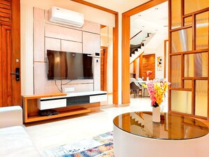 Living Room in 5 BHK Independent House at Sunder Nagar – for Sale