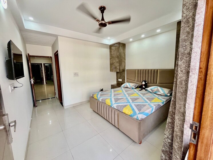 Bedroom, sector 20 3 Bedroom 1800 Sq.Ft. Apartment In Sector 20 Panchkula 8669515
