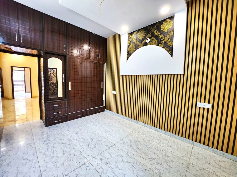 Room, prem-apartment 3 Bedroom 1556 Sq.Ft. Apartment In Pir Machalla Zirakpur 8669532