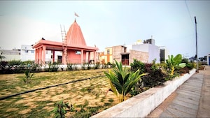  Plot – Exterior View View at Vidhan Sabha Marg - for Sale