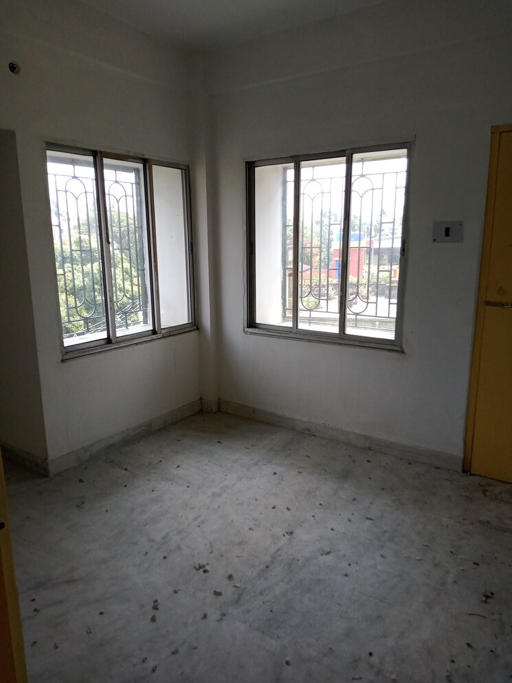 Room, behala 2 Bedroom 800 Sq.Ft. Apartment In Behala Kolkata 8669595