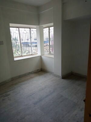 Room in 2 BHK Apartment at Behala – for Sale