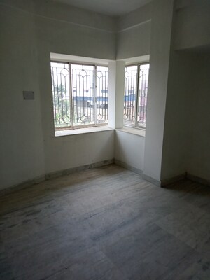 Room in 2 BHK Apartment at Behala – for Sale