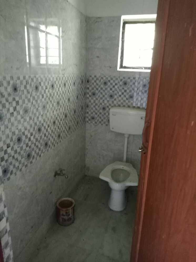 Bathroom, behala 2 Bedroom 800 Sq.Ft. Apartment In Behala Kolkata 8669595