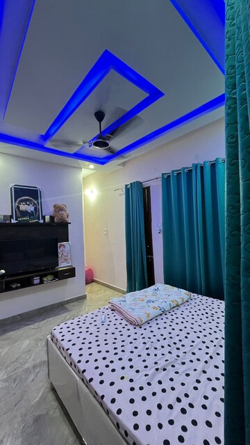 1 RK Independent House For Rent in Sector 115