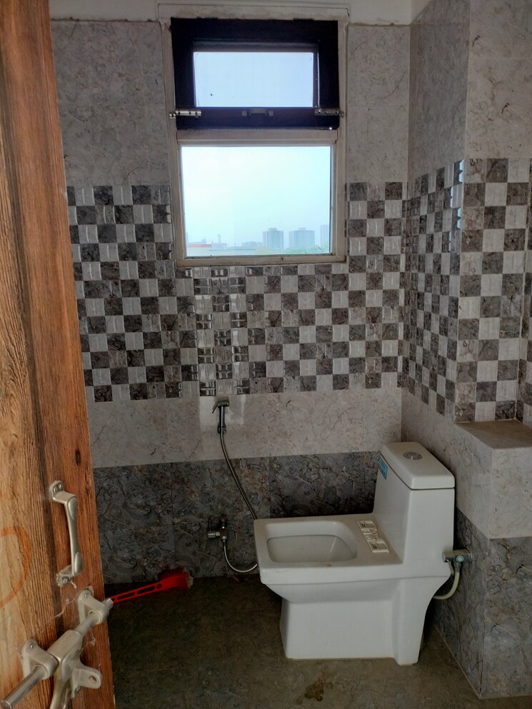 Floor Plan, gomti nagar Commercial Office Space 2200 Sq.Ft. In Gomti Nagar Lucknow 8669639