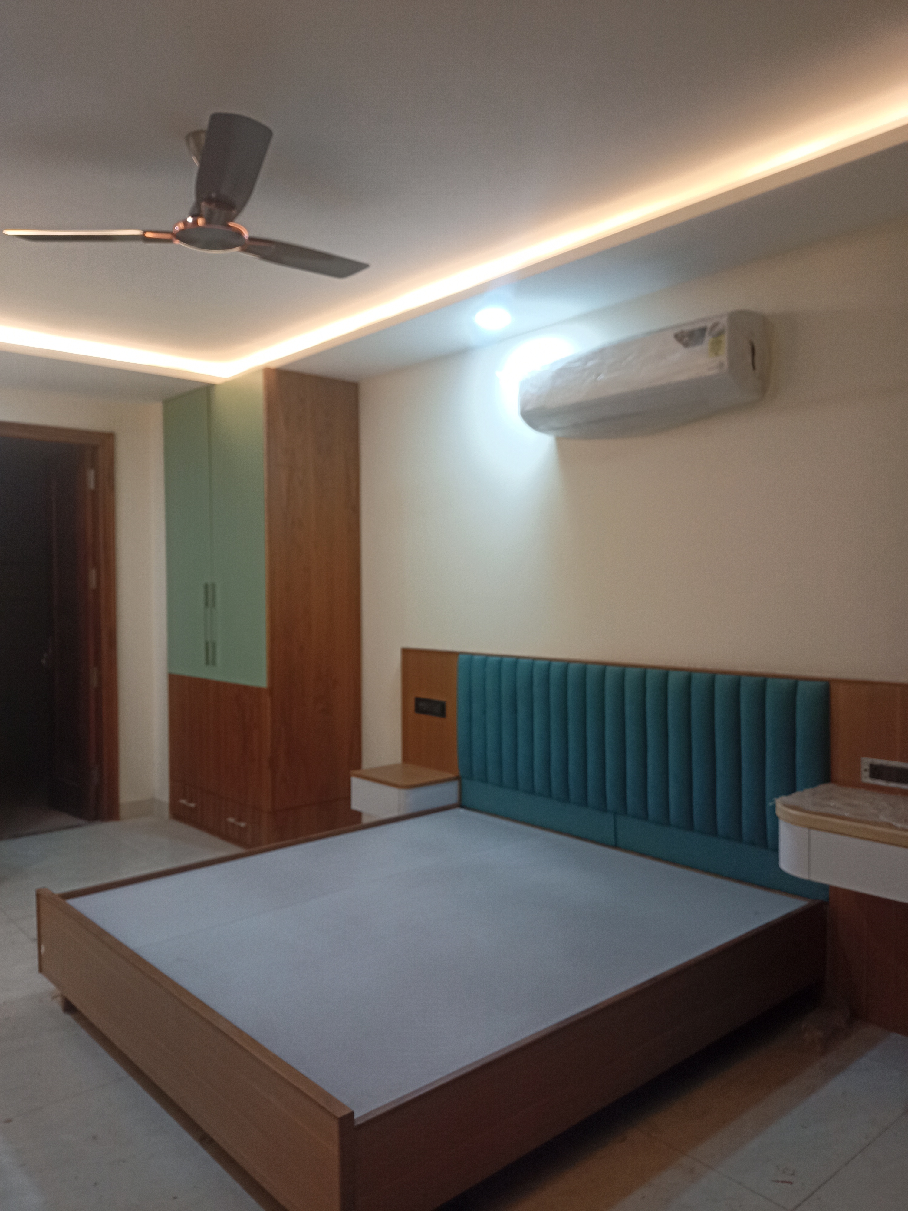 3 BHK + Study Room Independent House For Rent in Sector 17