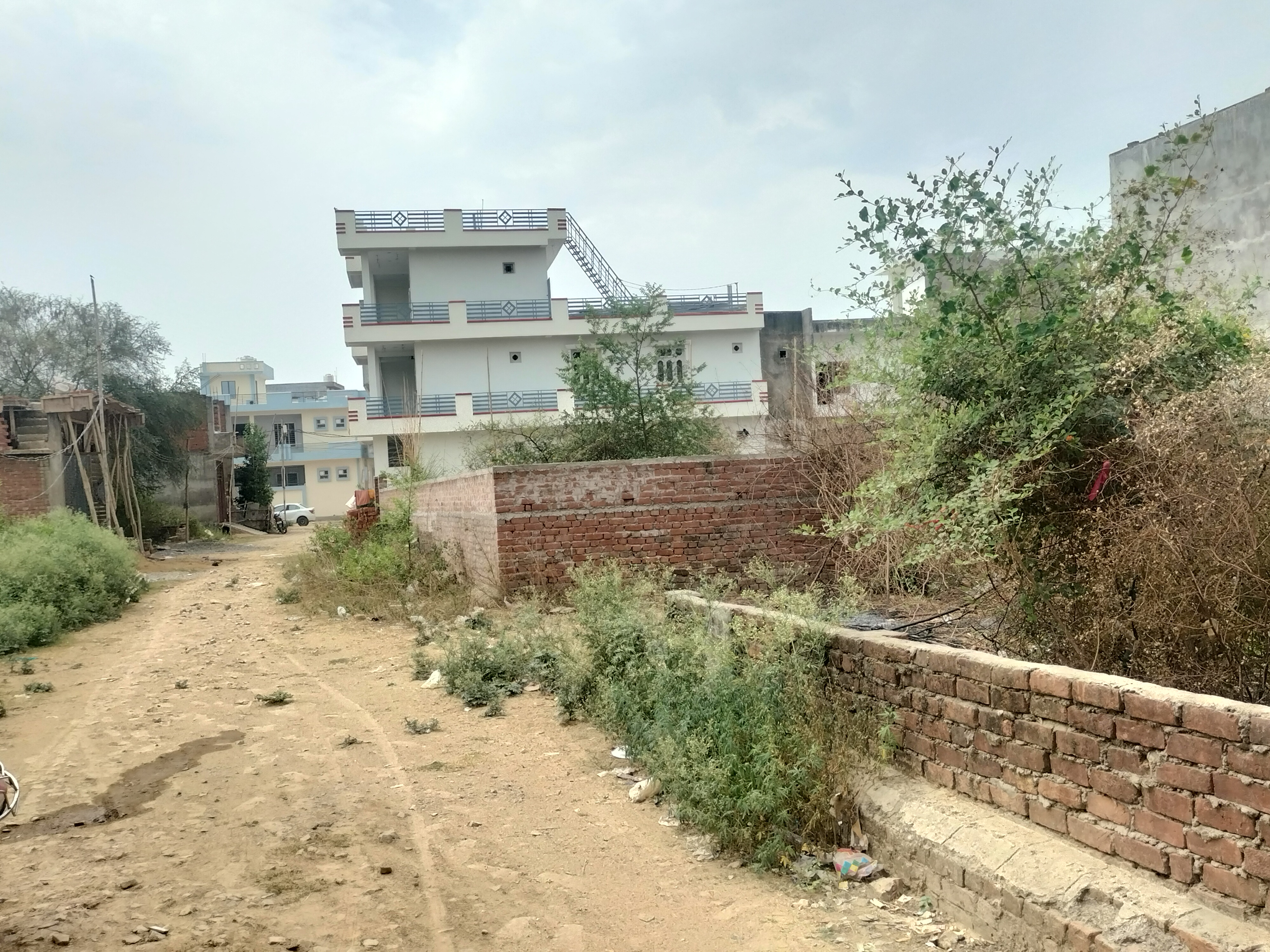 Plot For Sale in Neelendras Amity Greens