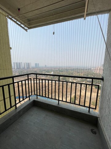 2 BHK Apartment For Rent in Runwal Gardens Phase I, Dombivli East