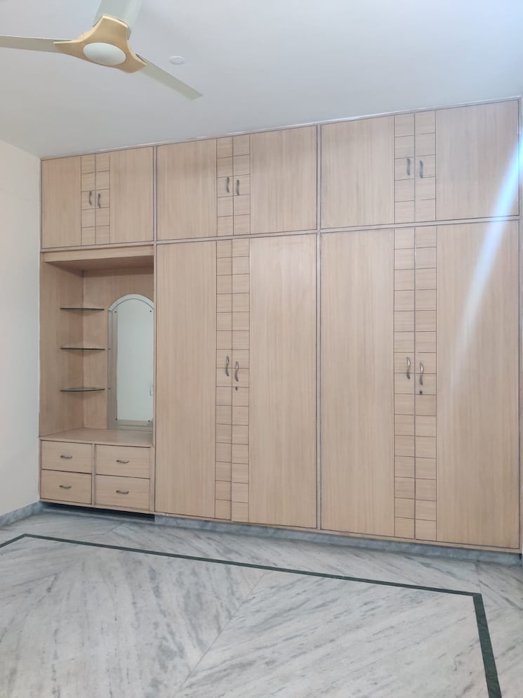 undefined, lake-view-towers 3 Bedroom 1350 Sq.Ft. Apartment In Kondapur Hyderabad 8669712