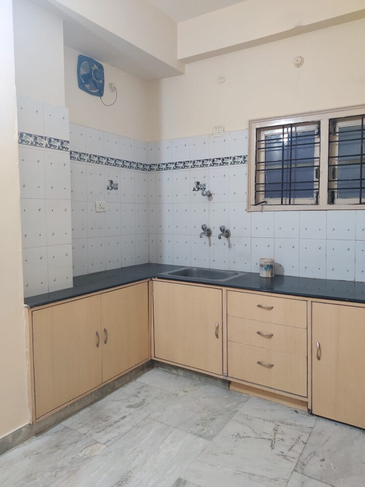 Kitchen, lake-view-towers 3 Bedroom 1350 Sq.Ft. Apartment In Kondapur Hyderabad 8669712