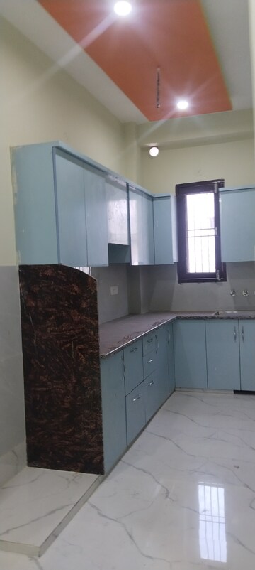 Kitchen in 3.5 BHK Independent House at New Friends Colony, Sanjay Nagar – for Sale