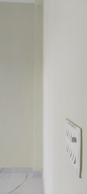 Room in 3.5 BHK Independent House at New Friends Colony, Sanjay Nagar – for Sale