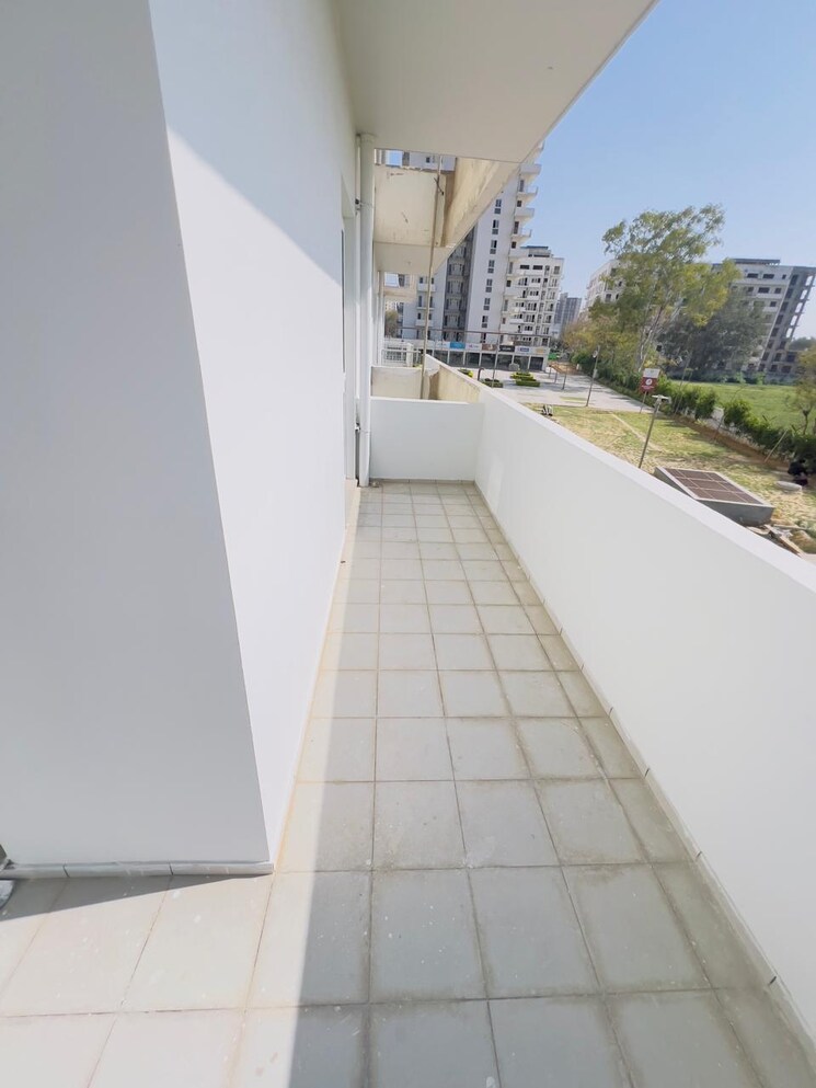 Balcony, vatika-seven-elements 2.5 Bedroom 1605 Sq.Ft. Apartment In Sector 89a Gurgaon 8669748