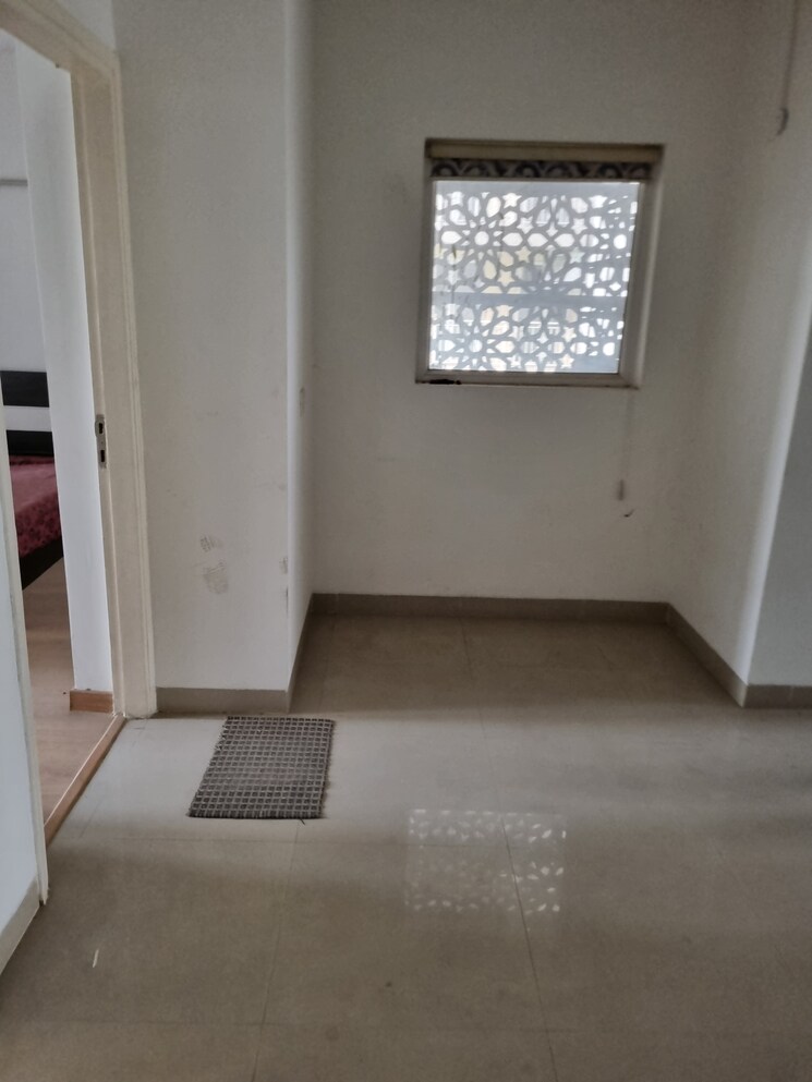 undefined, emaar-gurgaon-greens 3 Bedroom 1650 Sq.Ft. Apartment In Sector 102 Gurgaon 8669782