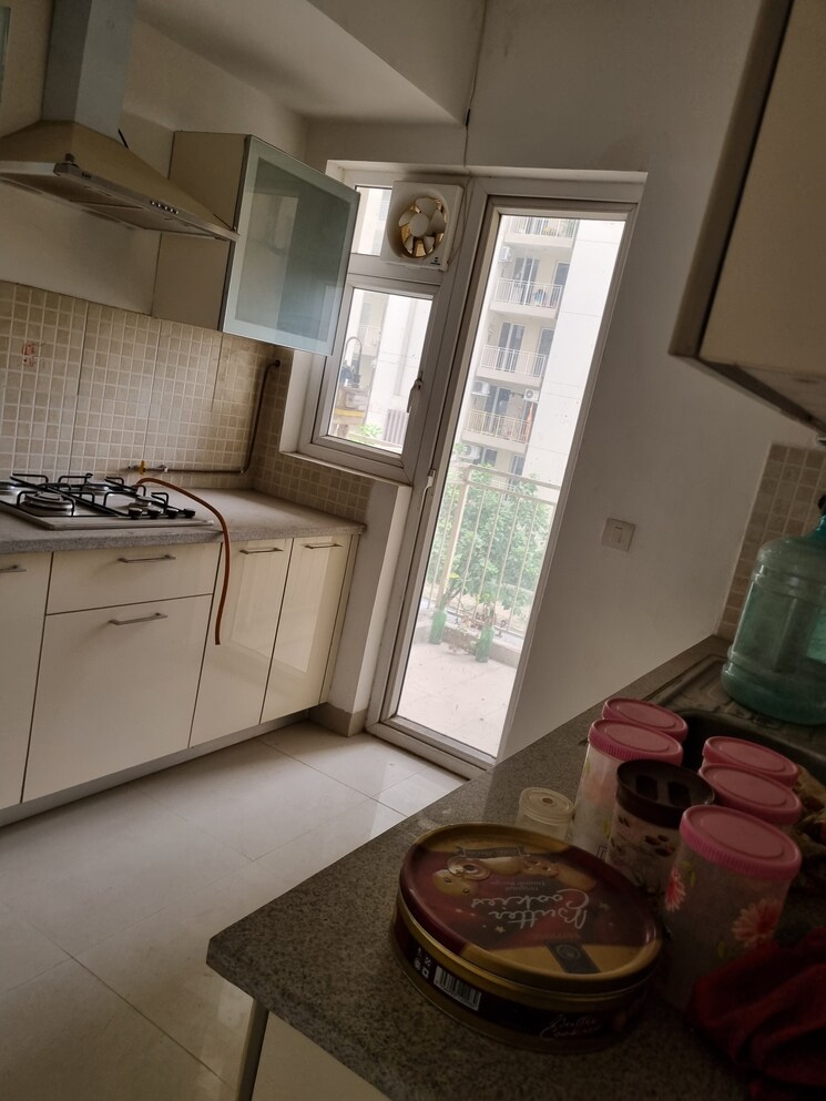 Balcony, emaar-gurgaon-greens 3 Bedroom 1650 Sq.Ft. Apartment In Sector 102 Gurgaon 8669782